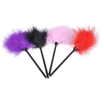 Sex Toy Adult Sex Tickler Fun Feather Brush Couple Flirting Soft Feather Scratching Sex Feathers Ticker Adult Role Playing Toys (Black)