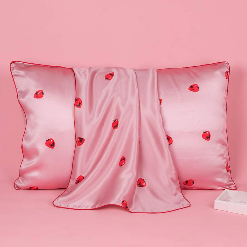 Silk Pillowcase, 19 Momme Mulberry Silk, Strawberry Decorative, Best For Skin