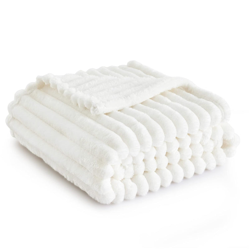 White Fleece Throw Blanket For Couch - Super Soft Cozy Blankets For Women, Cut