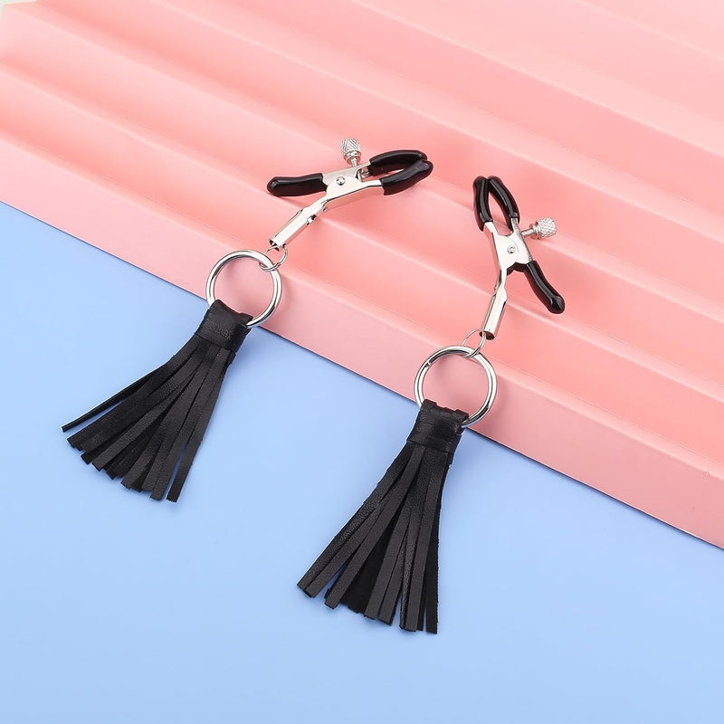 Sexy Nipple Clamps Non Piercing For Women, Adjustable Nipple Clips With Leather Fringe Non Pierced For Beginner, Decorative Body Jewelry Chain Nipple Toys, Breast Clamps Novelty (Style B)