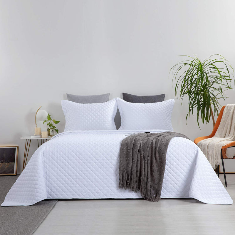 3 Piece Oversized King Quilt Set Bedspread 128X120 Reversible Lightweight Cove