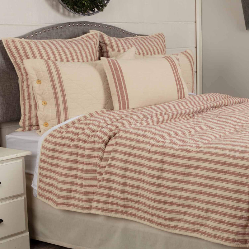 Market Place Red Luxury King Quilt, 100% Cotton Quilted Bedspread With Red Tic