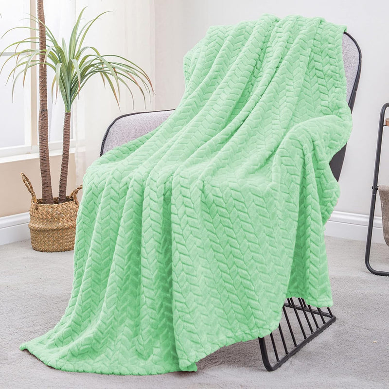 Large Flannel Fleece Throw Blanket, 50X70 Inches Soft Jacquard Weave Leaves Pa