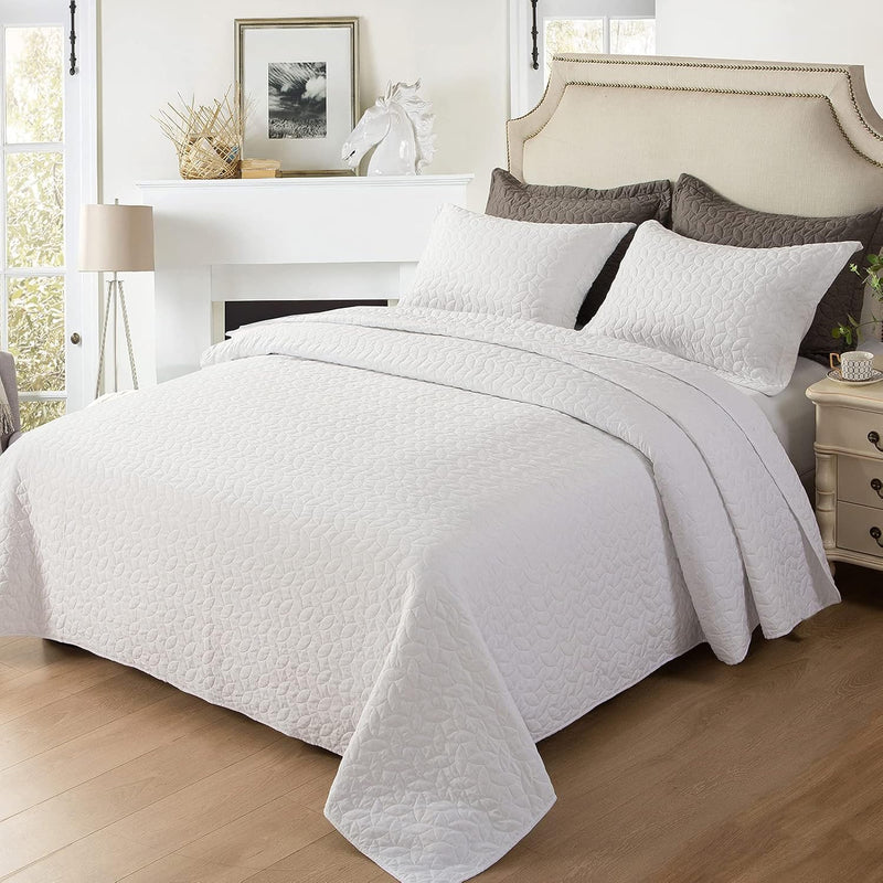 Summer Quilt Set, Full Queen Size Pure White Leaves Pattern 3 Pieces Quilt Set