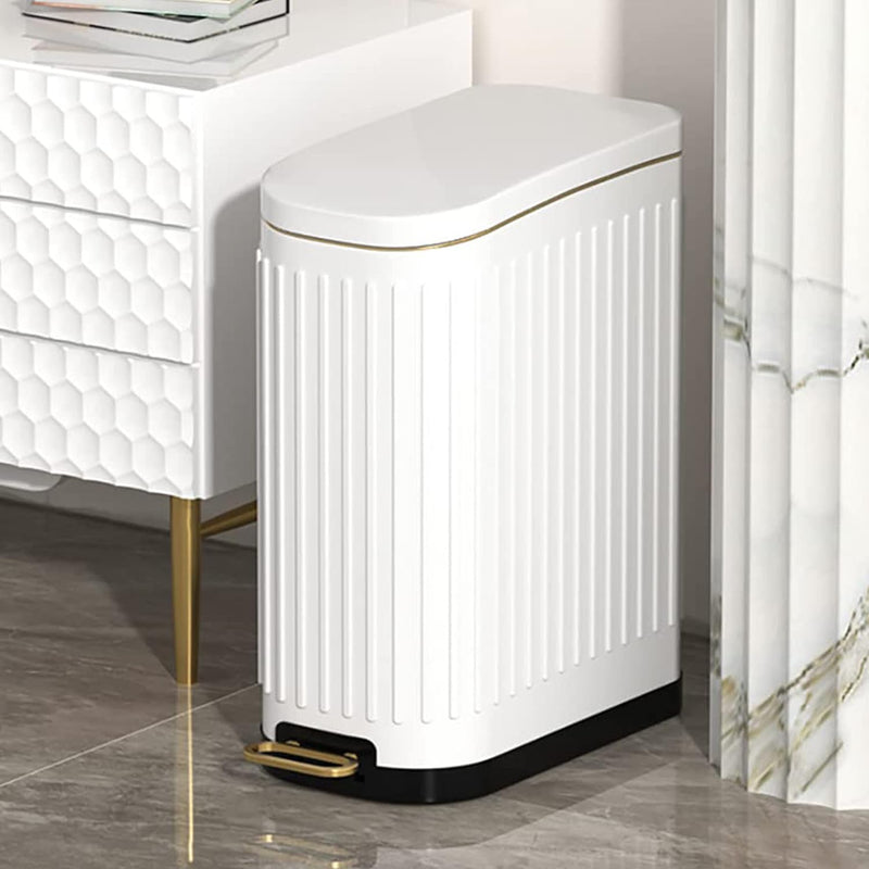 Trash Can With Lid Soft Close 2.6 Gal, Small Stainless Steel Step Trash Bin For