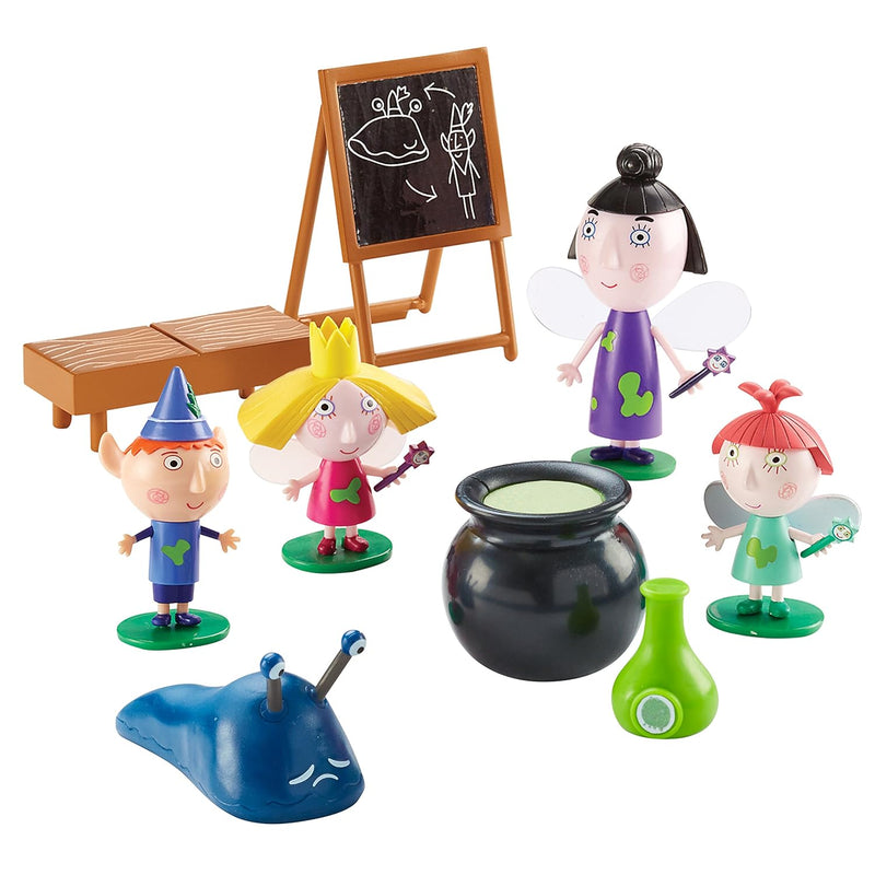 Magic Potion Class, Scaled Preschool Figures, Imaginative Play, Little King